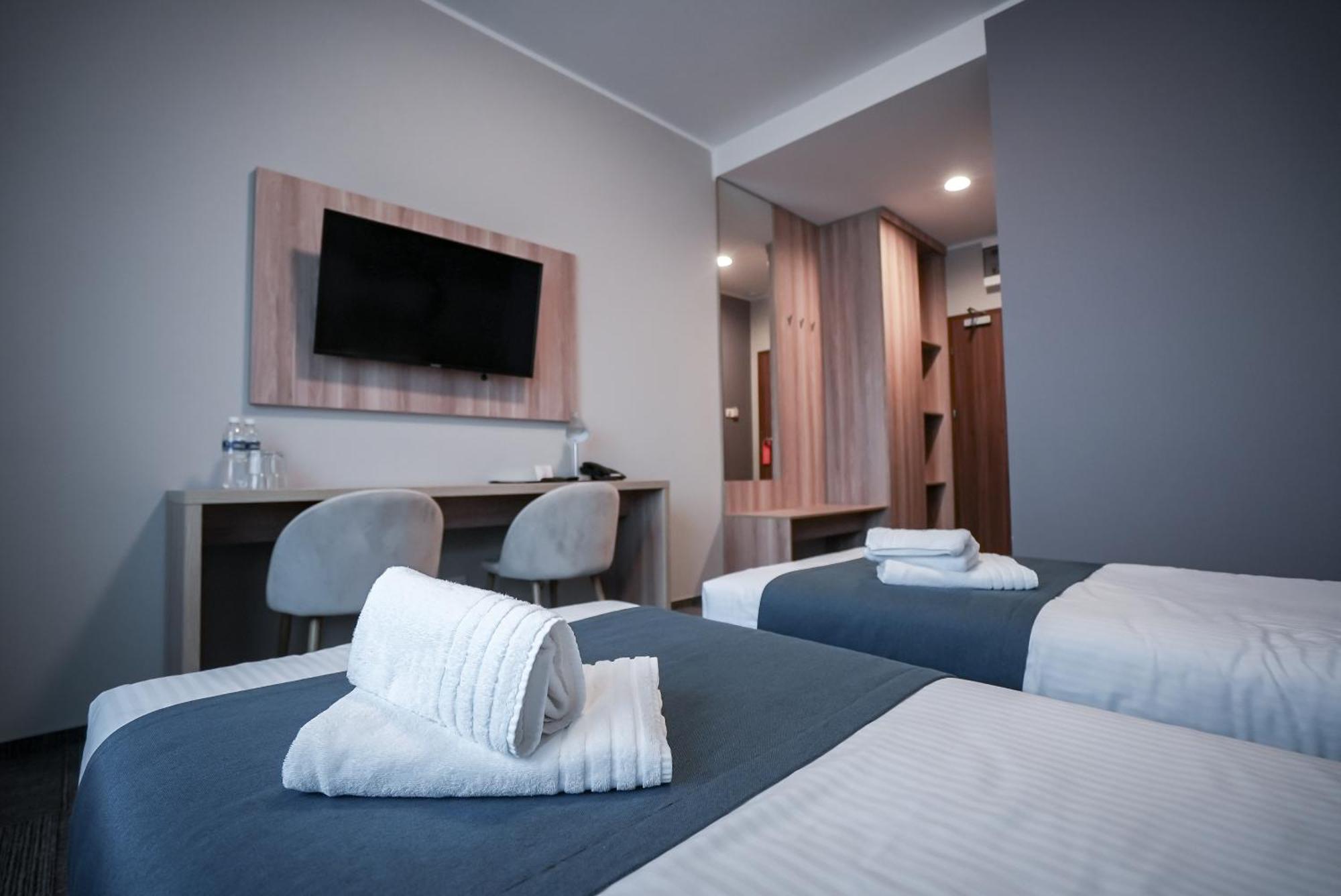 Hotel Picaro Kopytkowo A1 Bobrowiec  Buitenkant foto